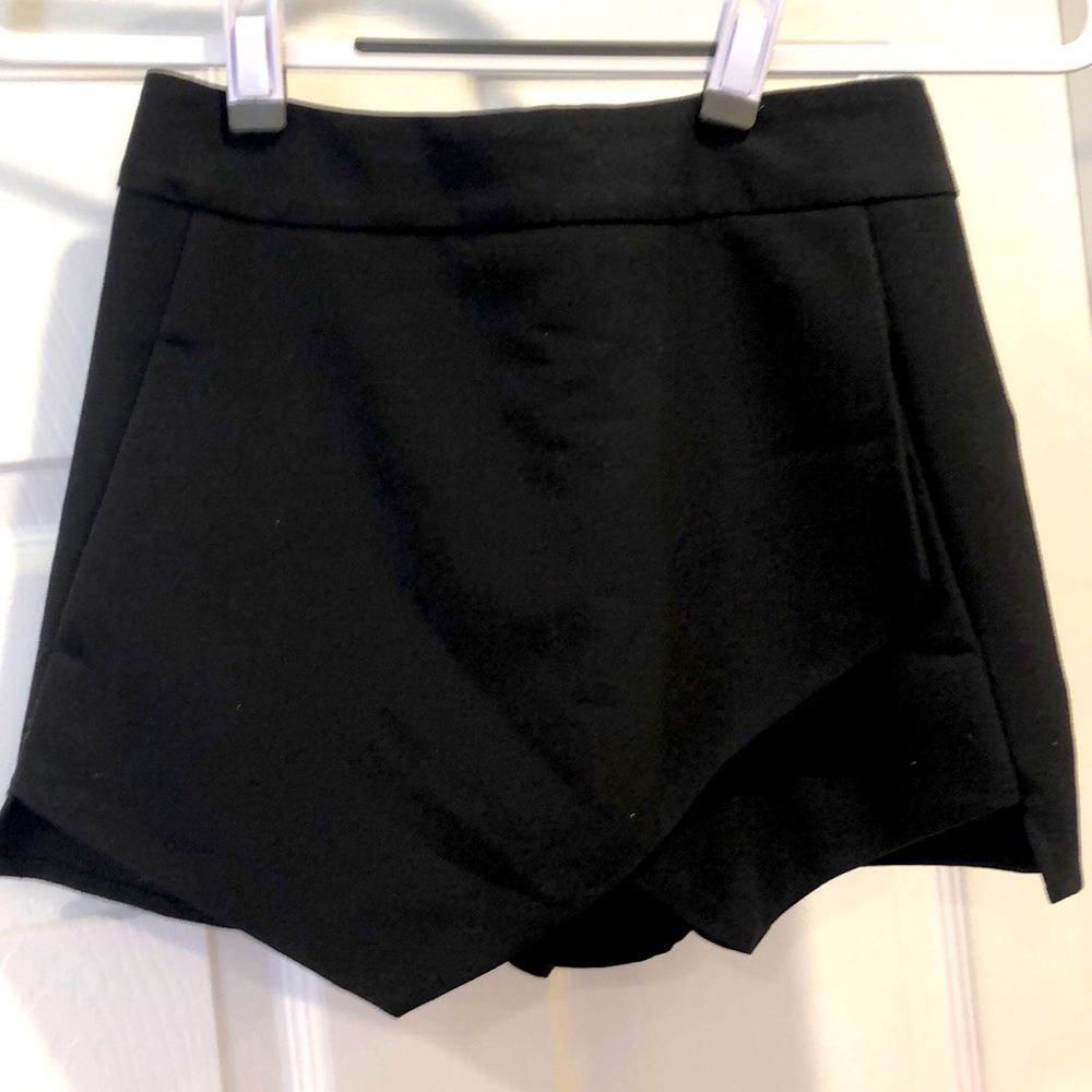 Skort
